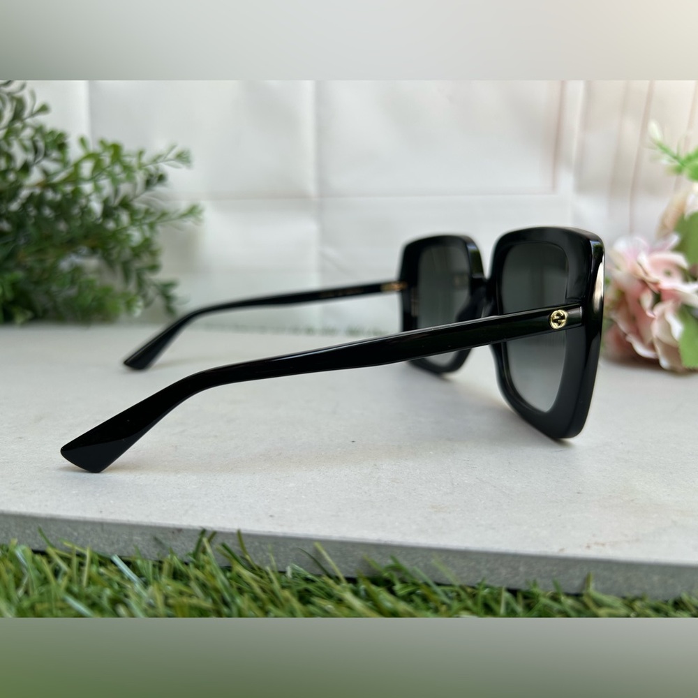 Gucci GG1314S  Sunglasses, Black/Grey Shaded,
55/19/140, Black/Grey/Gold Logo - Picture 6 of 16